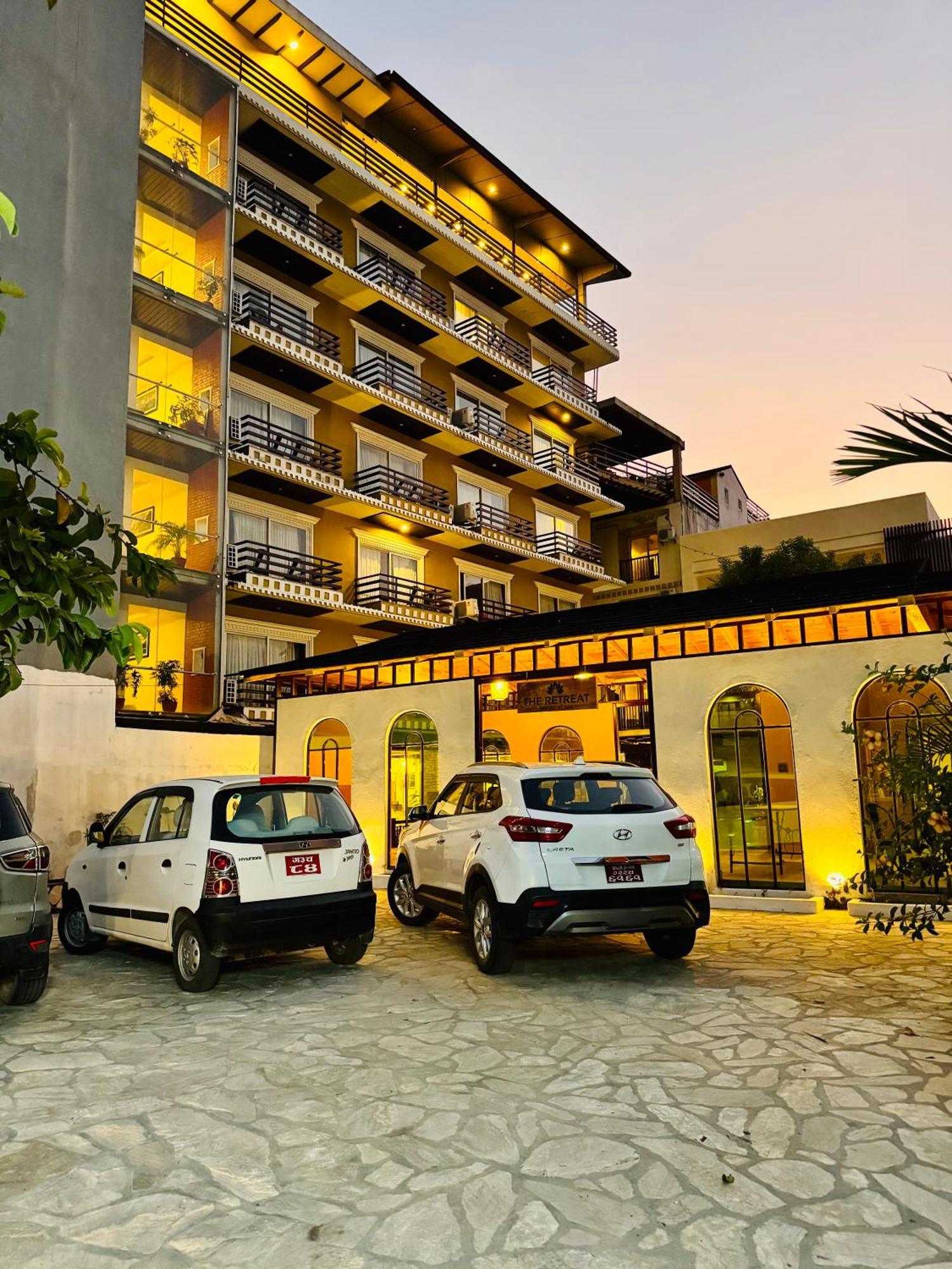 Bodhi Suites Boutique Hotel And Spa Pokhara Eksteriør bilde