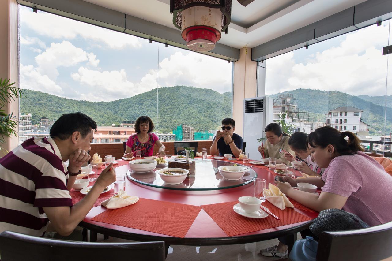Bodhi Suites Boutique Hotel And Spa Pokhara Eksteriør bilde