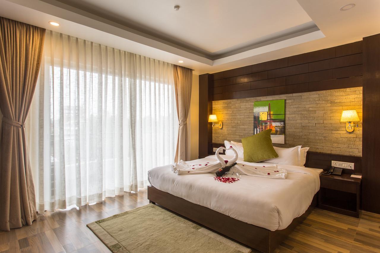Bodhi Suites Boutique Hotel And Spa Pokhara Eksteriør bilde