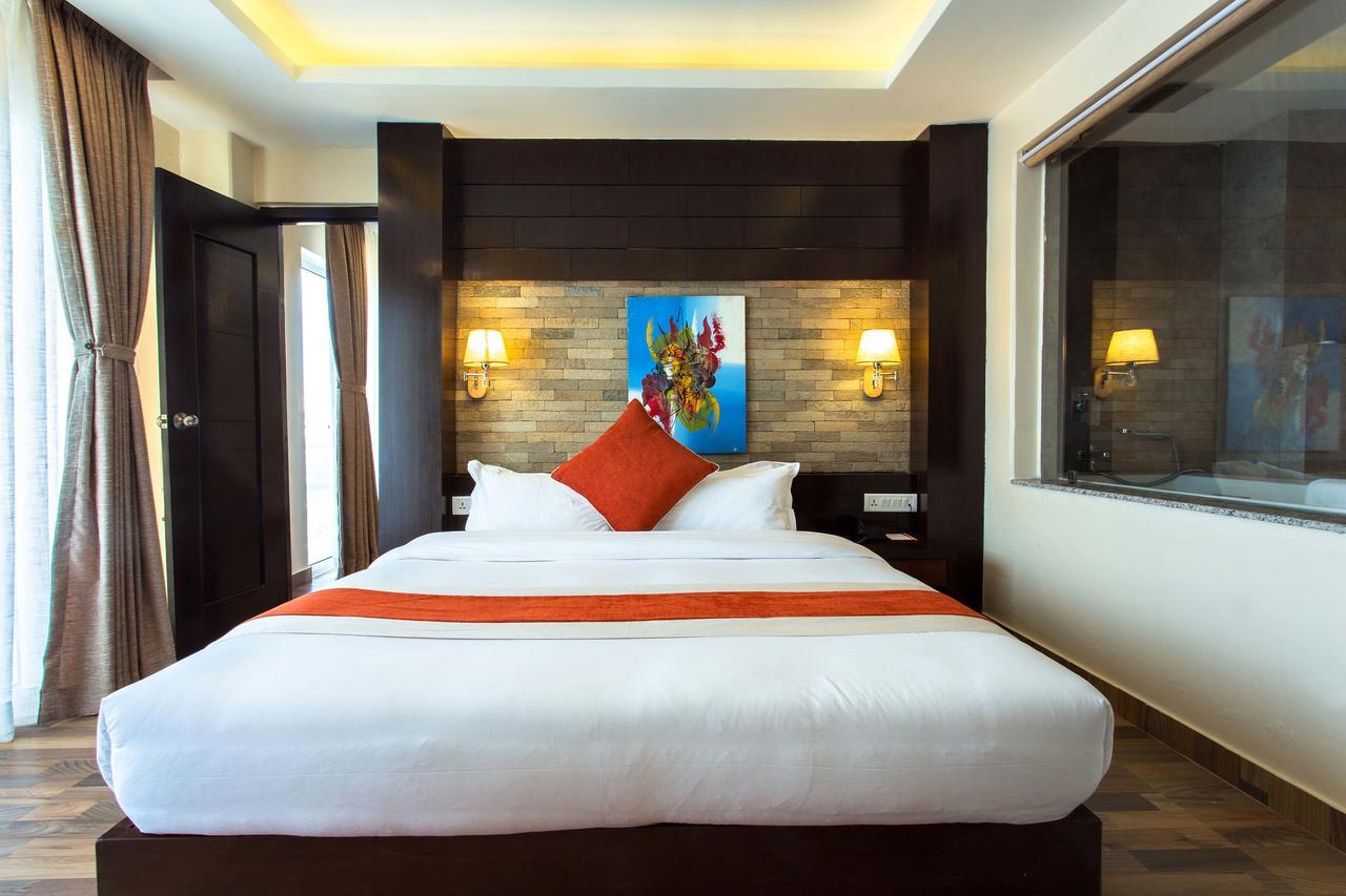 Bodhi Suites Boutique Hotel And Spa Pokhara Eksteriør bilde