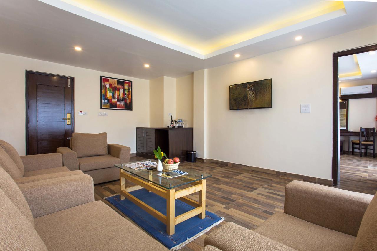Bodhi Suites Boutique Hotel And Spa Pokhara Eksteriør bilde